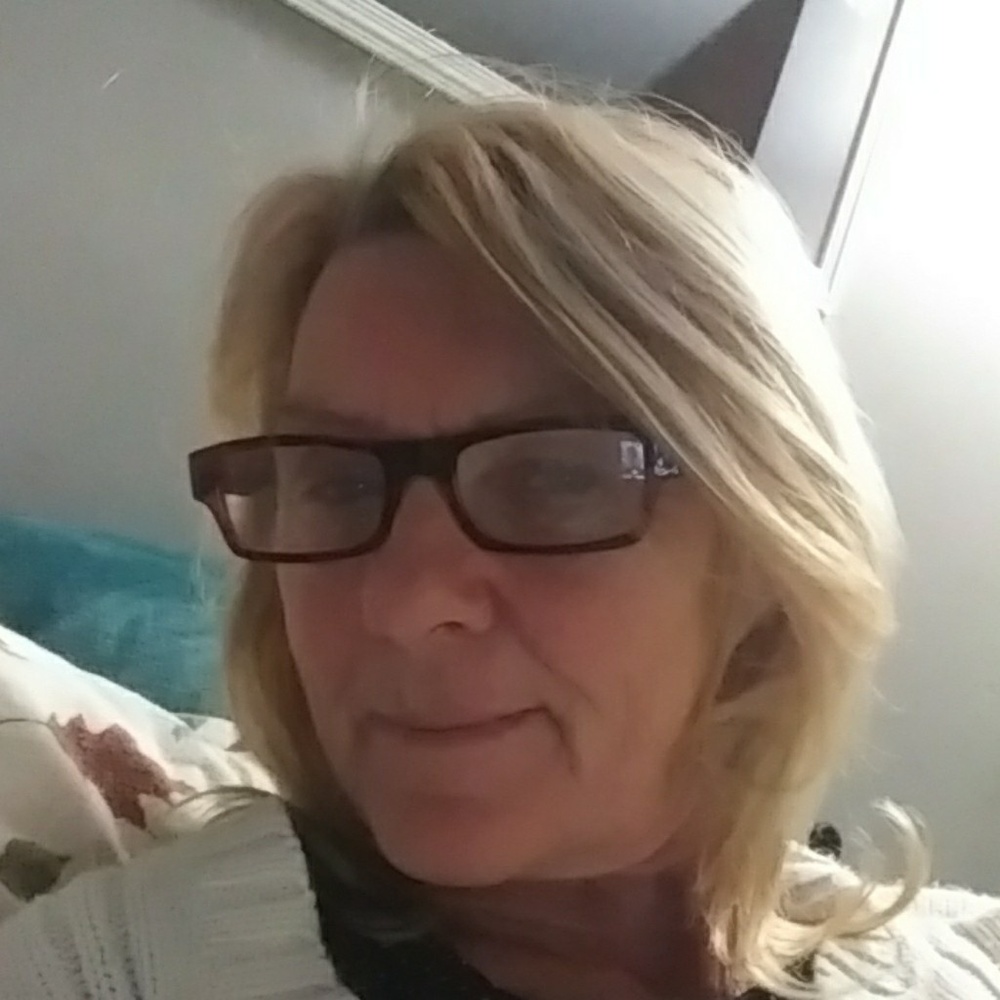 Meet your Posher, Veronica